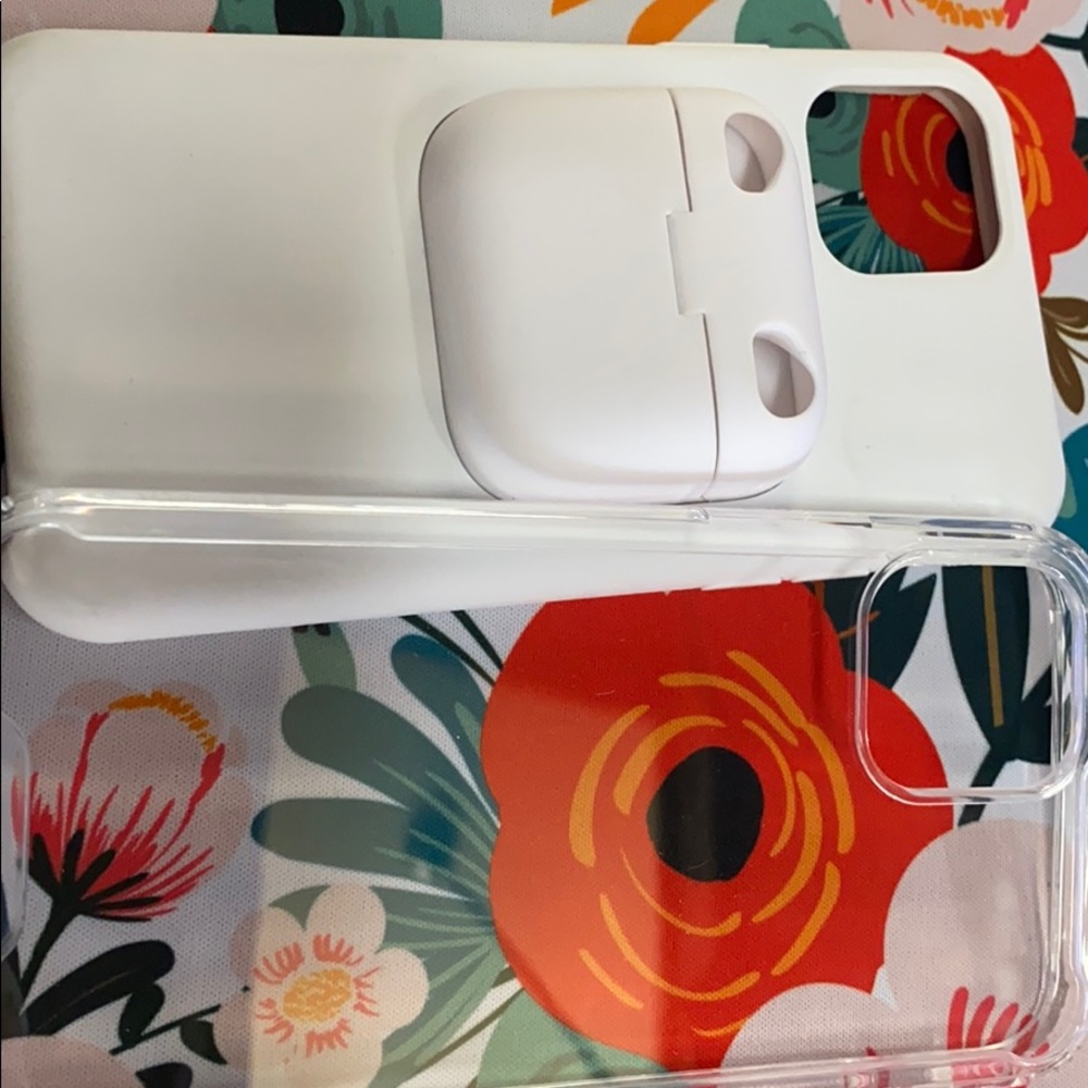 Iphone 11 pro case bundle